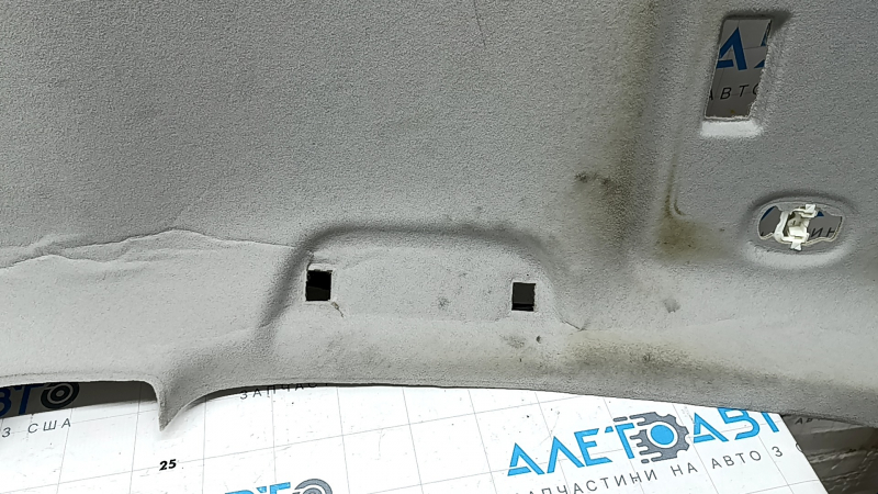 Обшивка потолка Toyota Prius V 12-16 серая, без люка, заломы, под химчистку, надрывы, оторван пенопласт