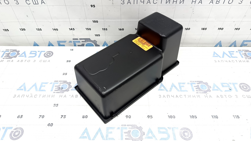 Бокс центральної консолі внутрішній Chevrolet Volt 16-19