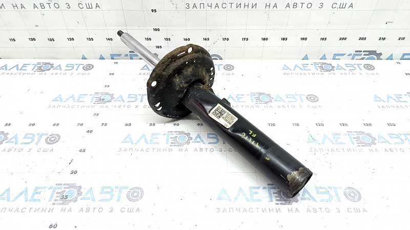 Амортизатор передній лівий VW Tiguan 18-24