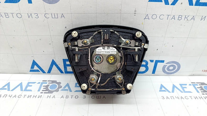 Подушка безопасности airbag в руль водительская Ford Escape MK4 20-26 черная, царапины