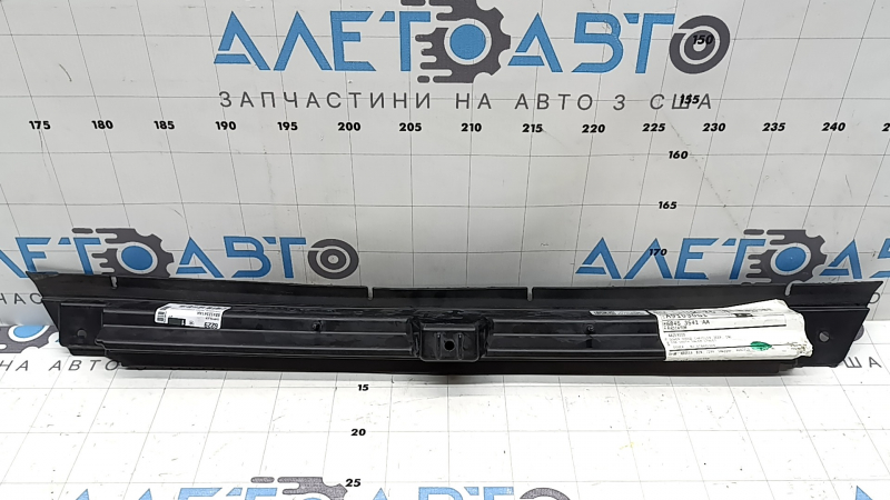 Дефлектор радиатора правый Jeep Compass 22-22 2.4 Trailhawk