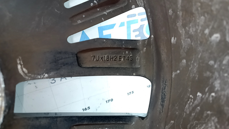 Диск колесный R18 x 7J ET43 VW Tiguan 18-19 легкая бордюрка