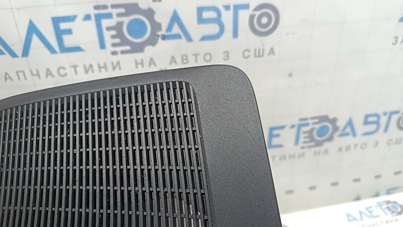 Сетка динамика задней полки левая Audi A4 B9 17-25 черная, Bang and Olufsen, царапины
