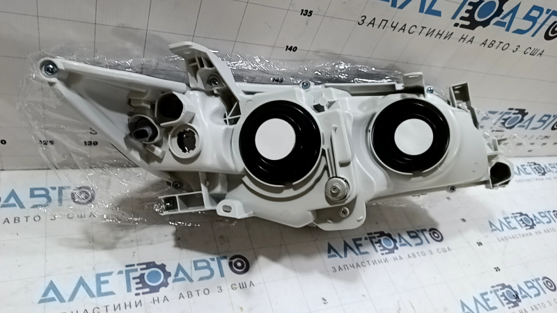 Фара передняя левая Toyota Camry v50 12-14 голая usa SE