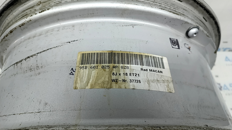 Диск колесный R18 x 8J ET21 Porsche Macan 15-21 серебро, легкая бордюрка