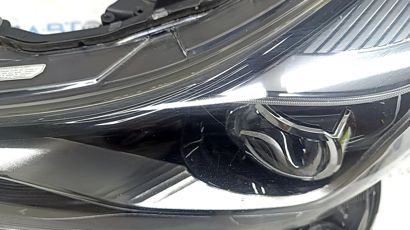 Фара передняя левая в сборе Toyota Prius 50 19-22 LED с AFS, без Auto Light, под полировку