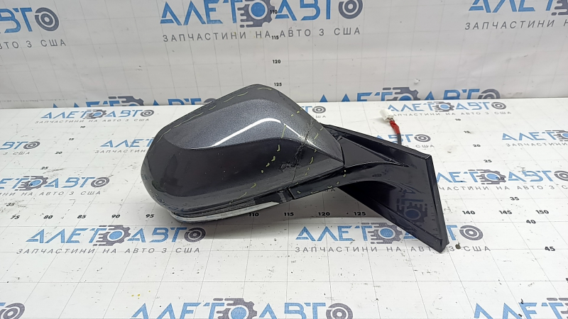 Зеркало боковое правое в сборе Toyota Prius 50 16-20 6 пинов, BSM, графит, трещина в крышке, отсутствует фрагмент крышки, царапины, после ремонта