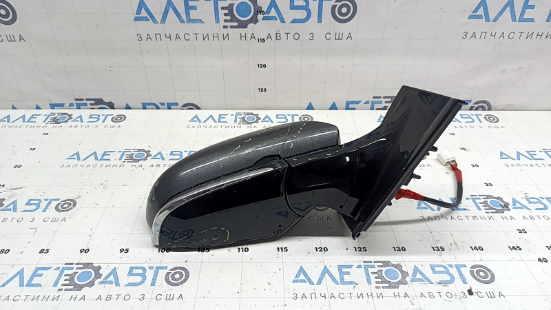 Зеркало боковое правое в сборе Toyota Prius 50 16-20 6 пинов, BSM, графит, трещина в крышке, отсутствует фрагмент крышки, царапины, после ремонта