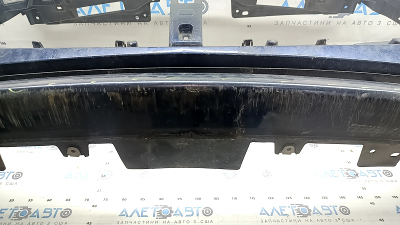 Бампер передний голый Mazda 3 19-26 4d, синий, царапины, прижат