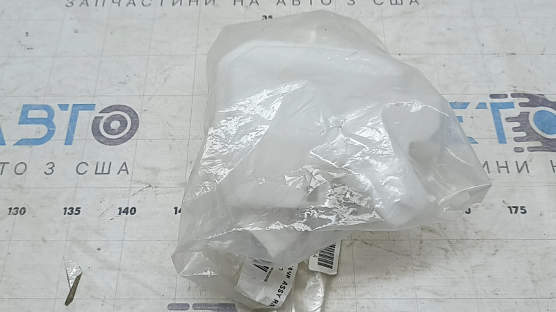 Розширювальний бачок охолодження Toyota Corolla Cross 22-25 2.0