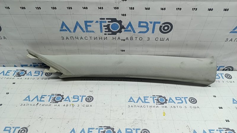 Накладка передней стойки верхняя правая Mazda 3 19-26 серая, ткань, под химчистку