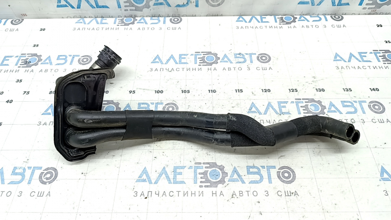 Патрубок системи охолодження Audi A6 C8 19-24 3.0T