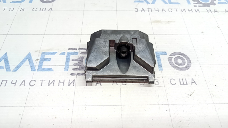 Камера слежения за полосой Mazda 3 19-26 на лобовом