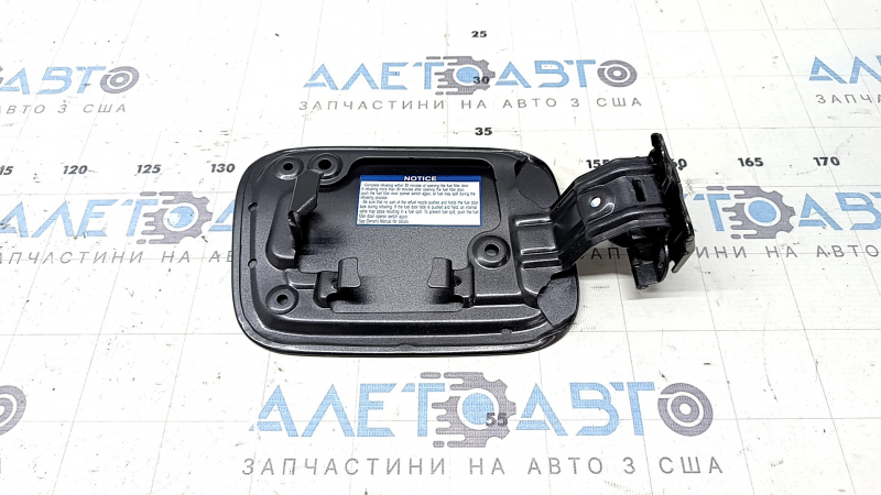 Лючок бензобака Toyota Prius 50 19-22