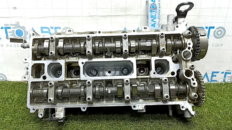 Головка блока цилиндров в сборе Ford Escape MK4 20-23 hybrid, plug-In