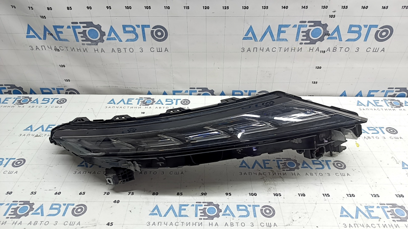 Дневной ходовой огонь DRL правый Mitsubishi Outlander 22-26 LED, потерт