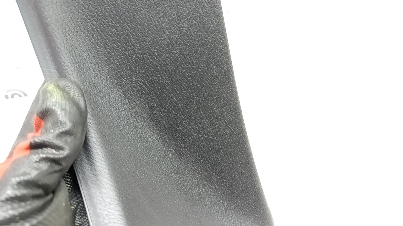 Накладка порога задняя левая Mitsubishi Outlander 22-26 черная, царапины