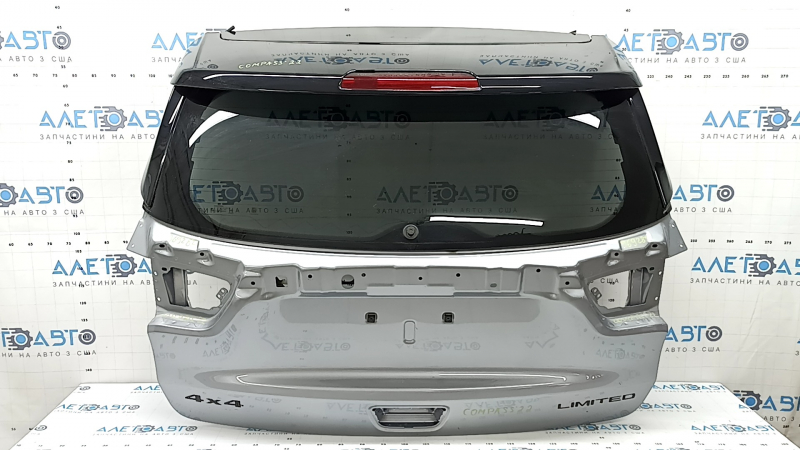 Дверь багажника голая со стеклом Jeep Compass 17-26 тонировка, серебро PSC, со спойлером, стоп сигналом и отбойниками