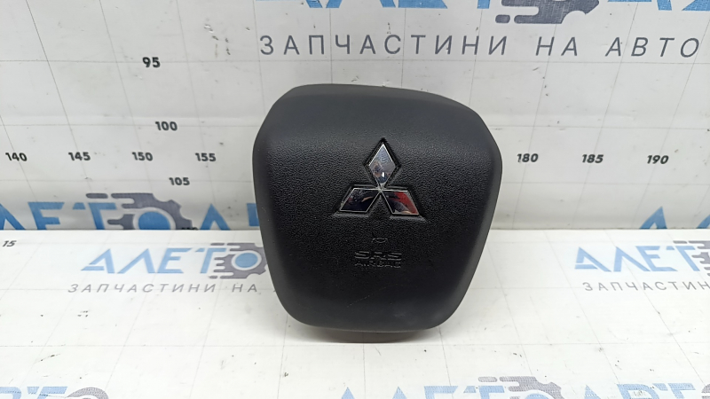 Подушка безопасности airbag в руль водительская Mitsubishi Outlander 22-26 черная