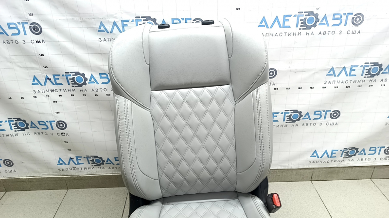 Пассажирское сиденье Mitsubishi Outlander 22-26 с airbag, электрическое, подогрев, кожа серая, под химчистку