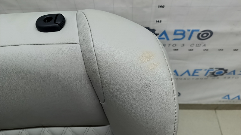 Пассажирское сиденье Mitsubishi Outlander 22-26 с airbag, электрическое, подогрев, кожа серая, под химчистку