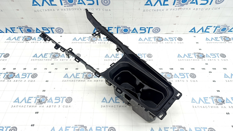 Накладка центральной консоли подстаканник Jeep Compass 22-24 черный глянец, примят подстаканник