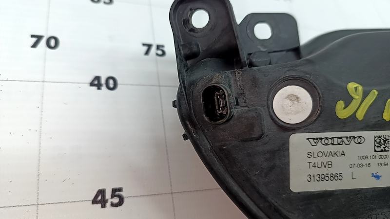 Противотуманная фара птф левая Volvo XC90 16-25 LED, под полировку