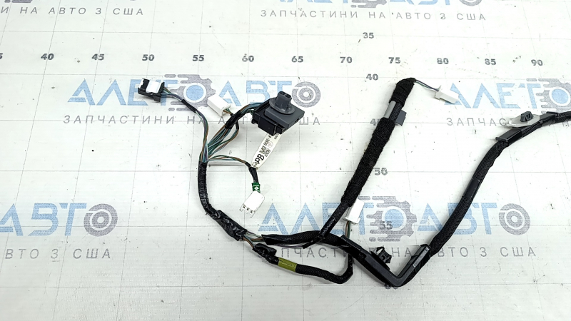 Проводка печки Mazda 3 19-26