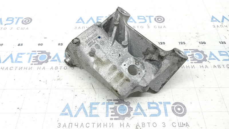 Кронштейн подушки двигуна правий Volvo XC60 22-26
