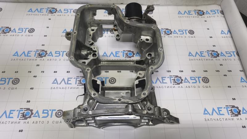 Напівпіддон масляний Toyota Camry v70 18-24 2.5 A25A-FKS, вм'ятини