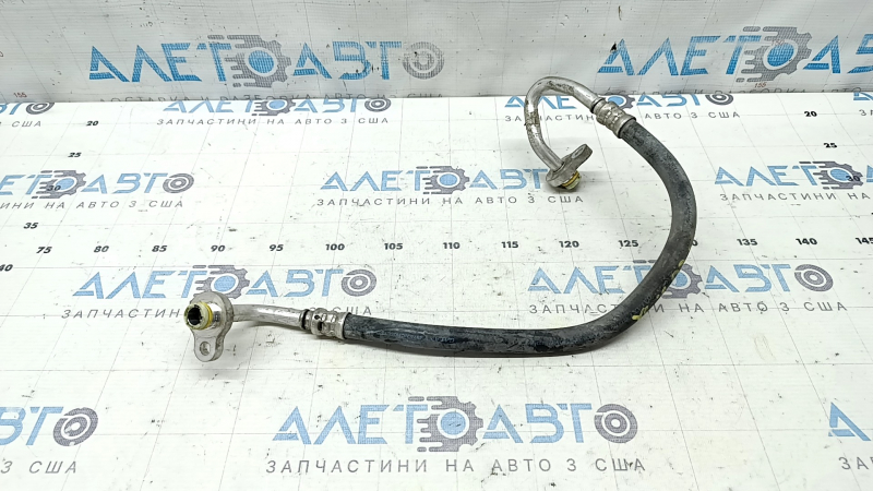 Трубка кондиционера Volvo XC60 22-26 B6