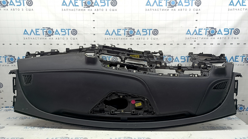 Торпедо передня панель без AIRBAG Kia Sportage 23-25 шкіра чорна, з каркасом, під перешив