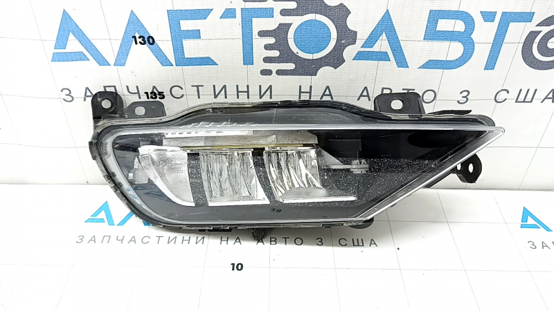 Противотуманная фара птф правая Volvo XC60 20-26 code: XE0D, под полировку