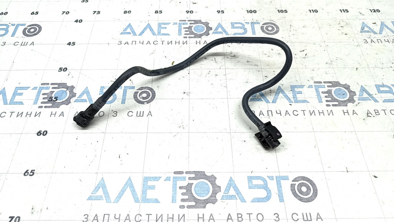 Патрубок охлаждения обратка бачок-радиатор Volvo XC60 18-26 B6