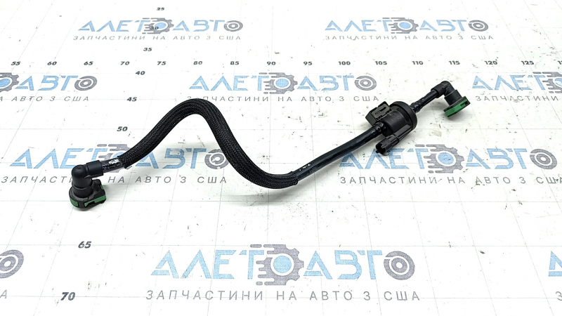 Клапан продувки топливных паров Volvo XC60 18-26 B6 с трубкой