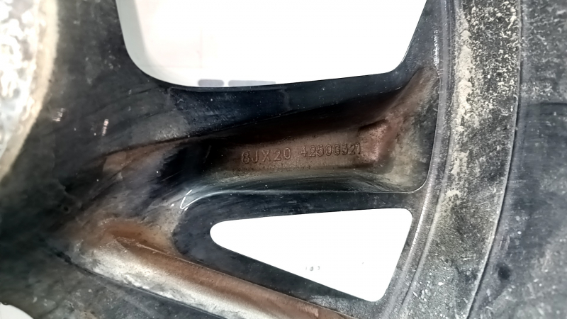 Диск колесный R20х8J ET35 Mitsubishi Outlander 22-26 черный с хромом, легкая бордюрка