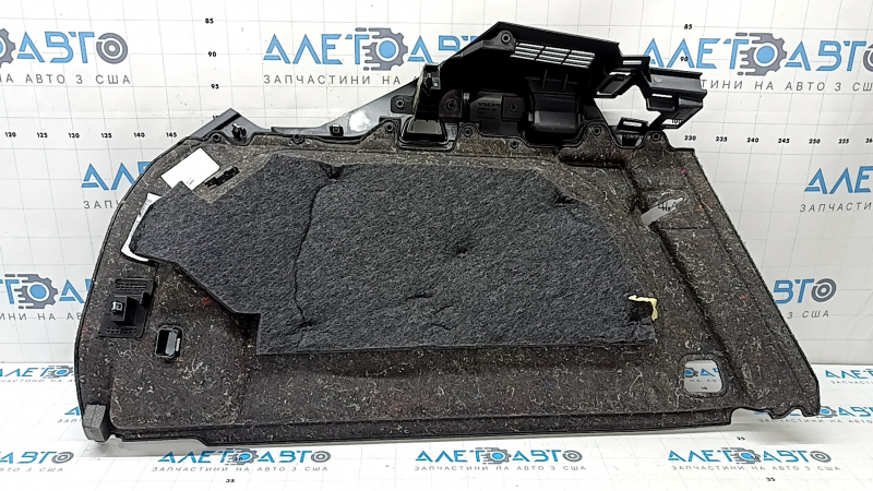 Обшивка арки правая Volvo XC60 21-26 черная, с подсветкой