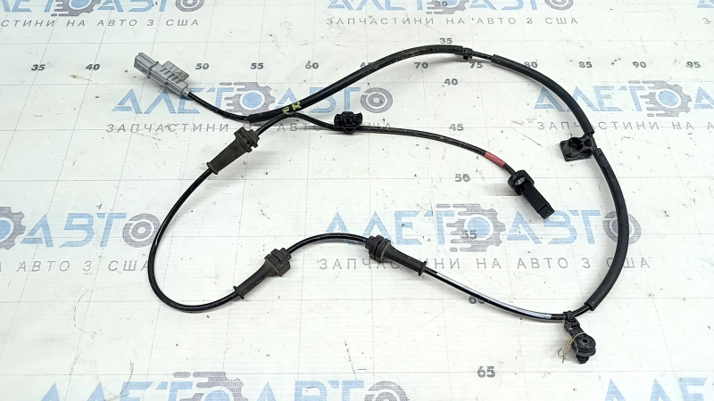 Датчик ABS передний правый Hyundai Santa Fe 24-26 HEV