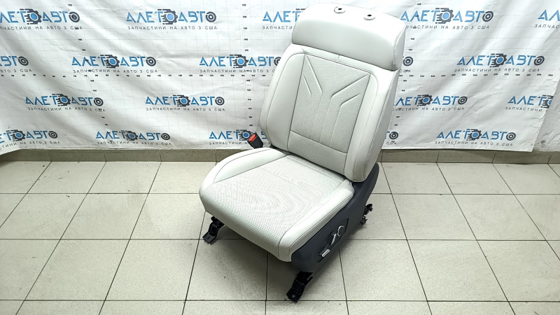 Водительское сиденье Hyundai Santa Fe 24-26 с airbag, электро, подогрев, кожа серая, под химчистку