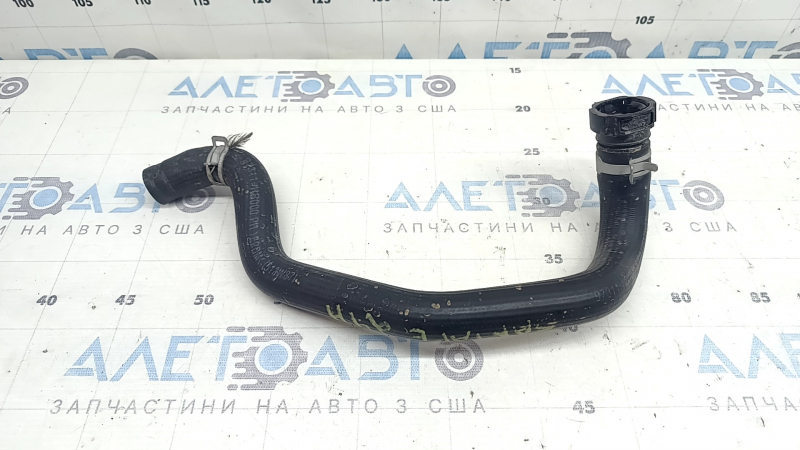Патрубок системи охолодження Hyundai Santa Fe 24-26