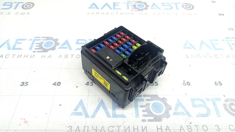 Блок запобіжників підкапотний Hyundai Santa Fe 24-26