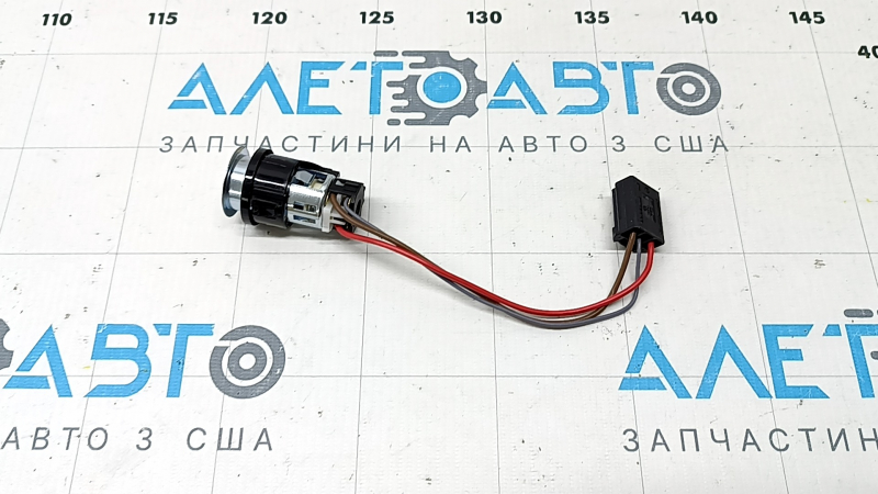 Прикурювач центральної консолі задній Audi A5 F5 17-25