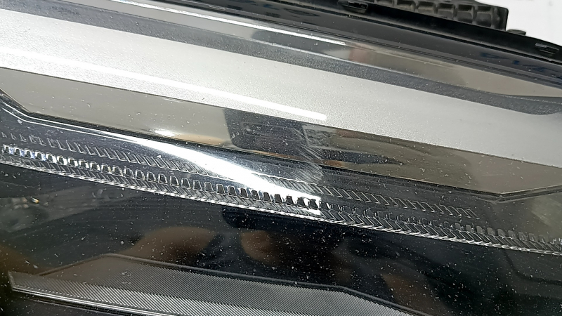 Фара передня права у зборі Audi A5 F5 20-24 LED, під полірування.