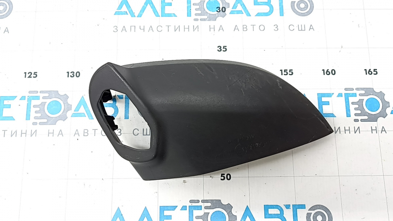 Нижняя накладка бокового зеркала левого Audi A5 F5 18-25 5D сломаны крепления, царапины