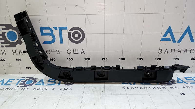 Крепление заднего бампера внешнее левое Tesla Model 3 24-26