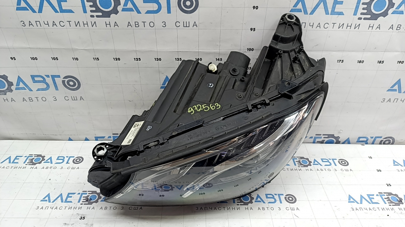 Фара передняя левая в сборе Mercedes W213 E 17-19 LED, скол