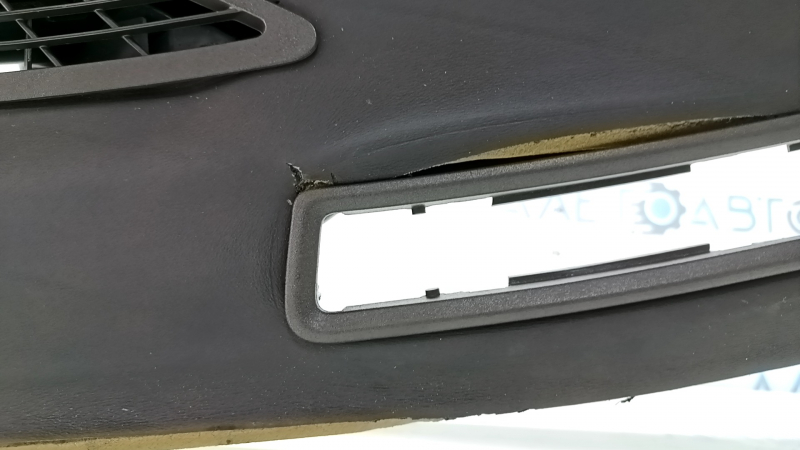 Торпедо передняя панель с AIRBAG Ford Fusion mk5 17-20 коричневая с бежевым под start-stop, под проекцию, под динамик, стянулась кожа, надрыв, сломано крепление