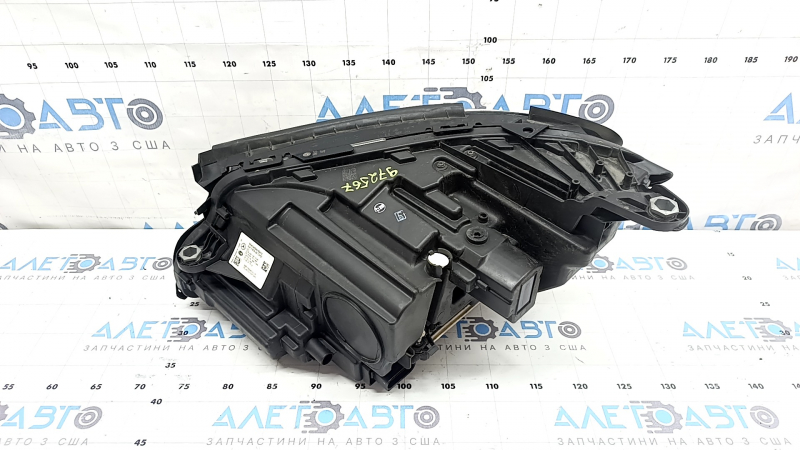 Фара передняя правая в сборе Mercedes W213 E 17-19 LED, скол, под полировку