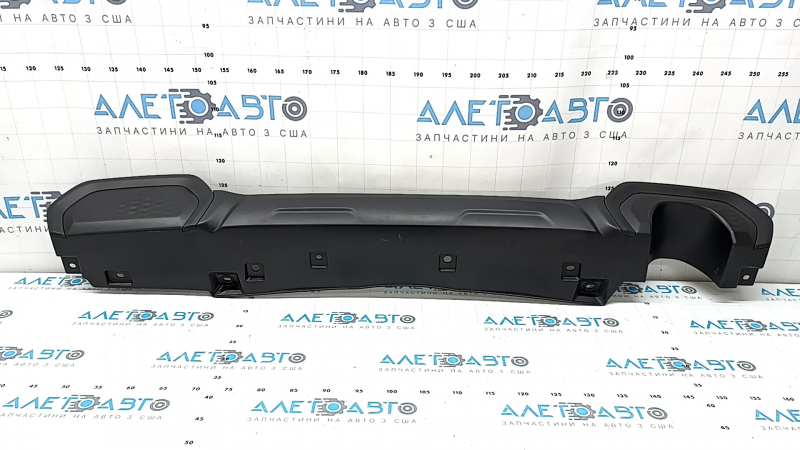Губа заднього бампера Subaru Forester 25-26 структура, Base, Premium, з накладками, подряпини