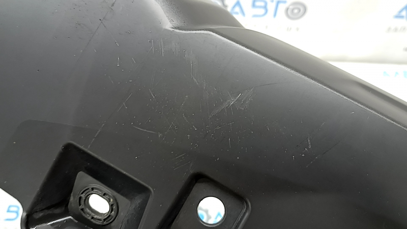 Губа заднього бампера Subaru Forester 25-26 структура, Base, Premium, з накладками, подряпини